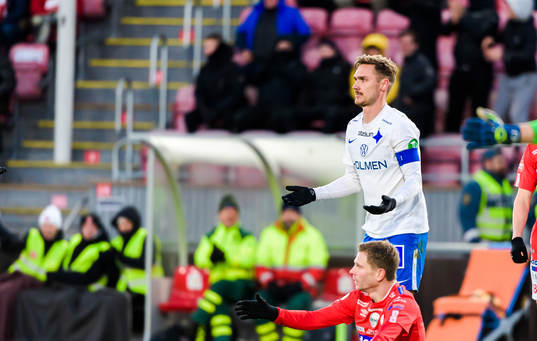 IFK Norrköpings Linus Wahlqvist och Degerfors Johan