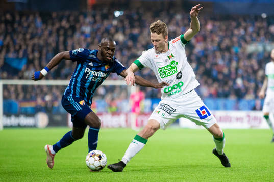 Djurgårdens Edward Chilufya och Varbergs Alexander
