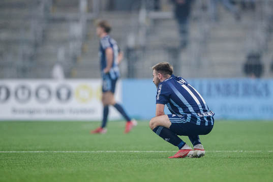 Djurgårdens Albion Ademi deppar