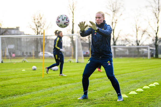 Goalkeeper Hedvig Lindahl of the Swedish women's national