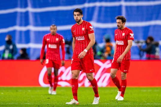 Rafa Mir of Sevilla looks dejected