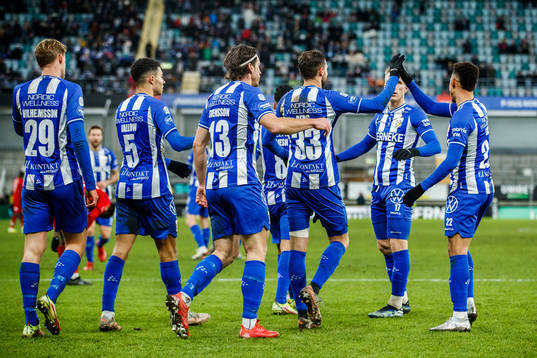 IFK Göteborgs Marcus Berg jublar med lagkamrater