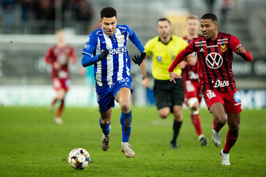 IFK Göteborgs Alexander Jallow och Östersunds Nebiyou