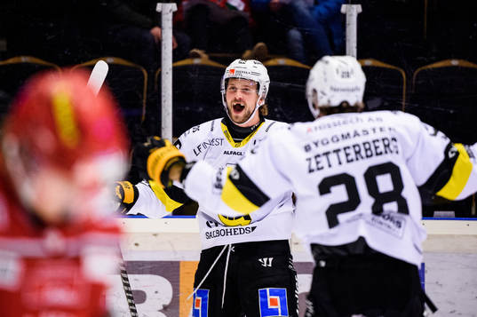 Västerås Marcus Bergman jublar