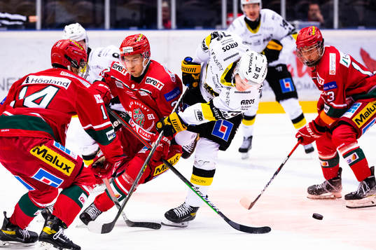 Modos Max Tjernström och Västerås Gabriel Kangas
