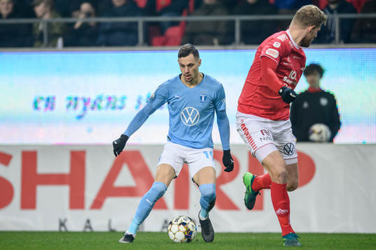 Malmö FFs Veljko Birmancevic och Kalmars Lars Sætra