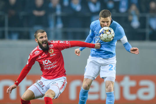 Kalmars Filip Sachpekidis och Malmö FFs Lasse Nielsen