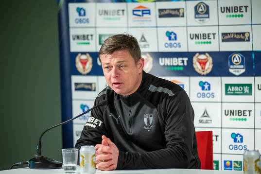Malmös huvudtränare Jon Dahl Tomasson