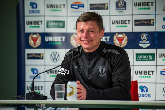 Malmös huvudtränare Jon Dahl Tomasson