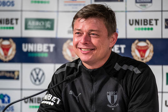 Malmös huvudtränare Jon Dahl Tomasson