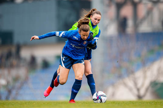 Synne Skinnes Hansen and Vilde Hasund of the Norwegian