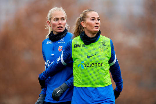 Guro Bergsvand and Lisa-Marie Karlseng Utland of the