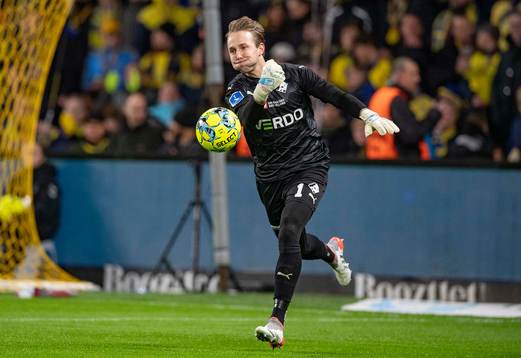 [DK=20211128: Patrik Carlgren, Randers FC]