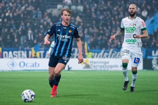 Djurgårdens Rasmus Schüller och Varbergs Robin Simovic