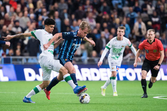 Varbergs Dean Solomons och Djurgårdens Rasmus Schüller