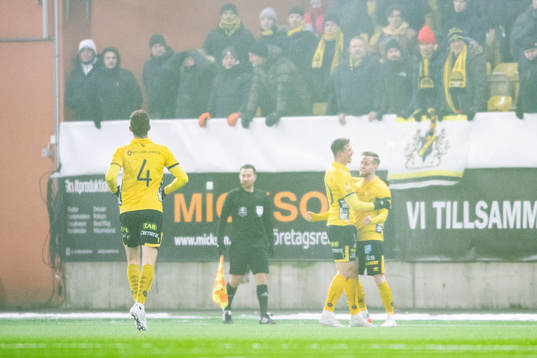 Elfsborgs Rasmus Alm jublar