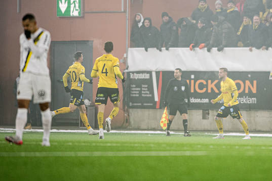 Elfsborgs Rasmus Alm jublar