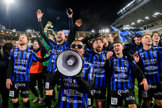 Sirius spelare jublar