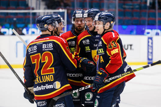 Djurgårdens Rasmus Bengtsson jublar