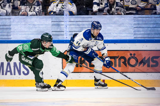 Färjestads Joel Nyström och Leksands Carter Ashton