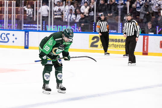 Färjestads Linus Johansson deppar