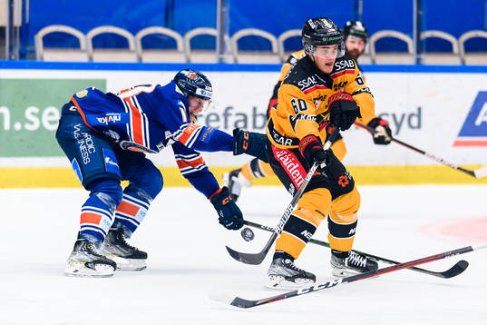 Växjös Richard Gynge och Luleås Julius Honka