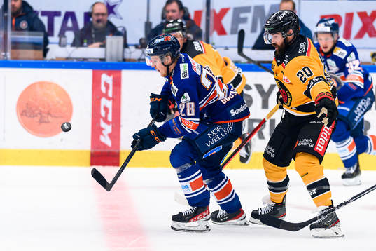 Växjös Hugo Gustafsson och Luleås Jack Connolly