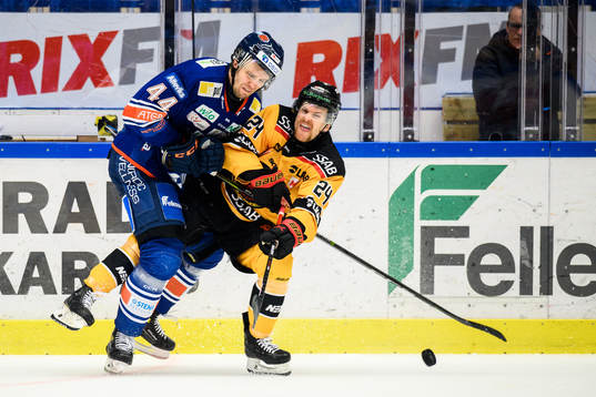 Växjös Peter Andersson och Luleås Brendan Shinnimin