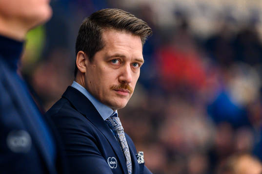 Växjös tränare Sam Hallam