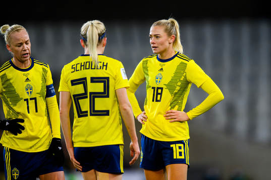 Caroline Seger , Olivia Schough and Fridolina Rolfö of