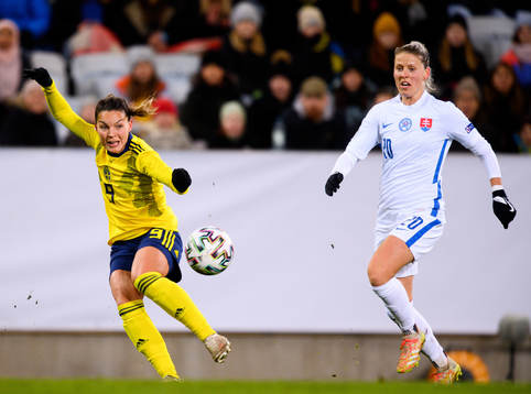 Johanna Rytting Kaneryd of Sweden and Jana Vojtekova of