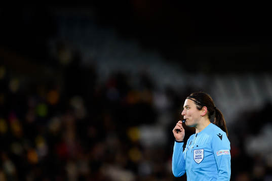 Referee Angelika Soeder