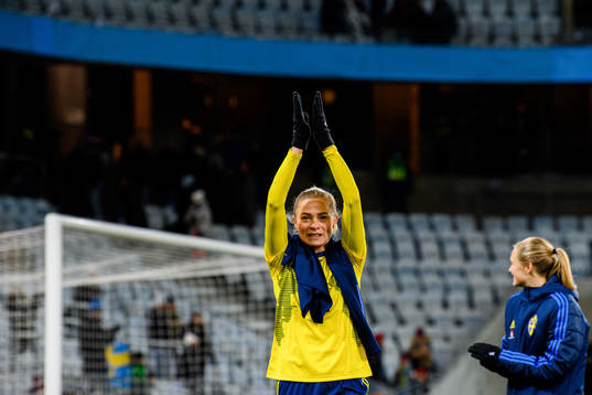 Fridolina Rolfö of Sweden celebrates