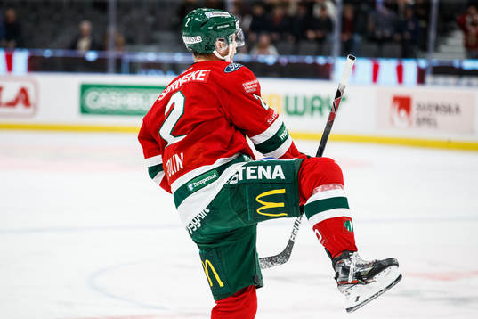 Frölundas Christian Folin jublar