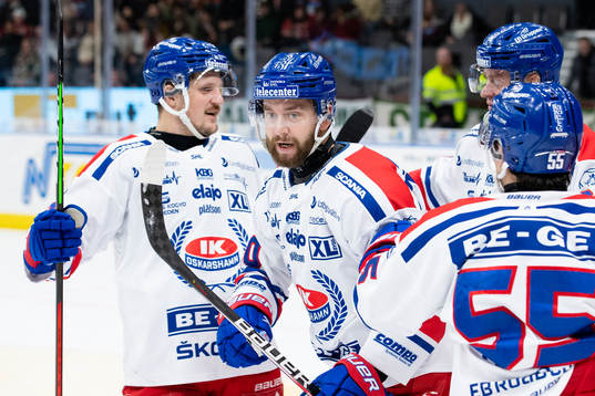 Oskarshamns Hynek Zohorna jublar med lagkamrater