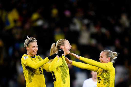 Lina Hurtig , Amanda Ilestedt and Filippa Curmark of Sweden
