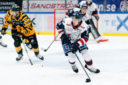 Linköpings Daniel Ljungman och Skellefteås Oscar Möller