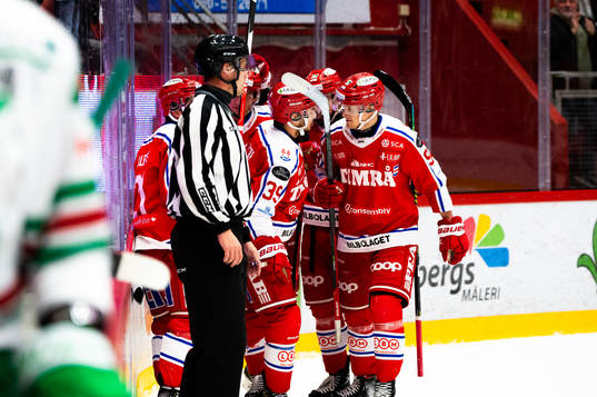 Timrås Ty Rattie jublar