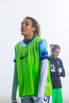 Celin Bizet Ildhusøy of Norway reacts