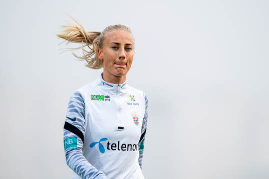 Anja Sønstevold of Norway warms up