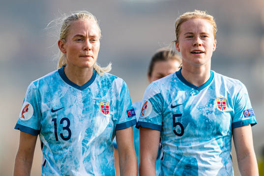 Guro Bergsvand and Julie Blakstad of Norway