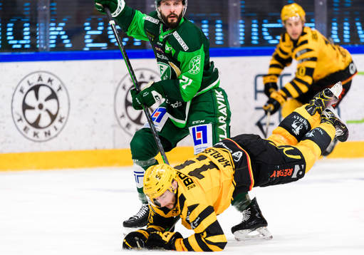 Färjestads Jesse Virtanen och Skellefteås Melker Karlsson