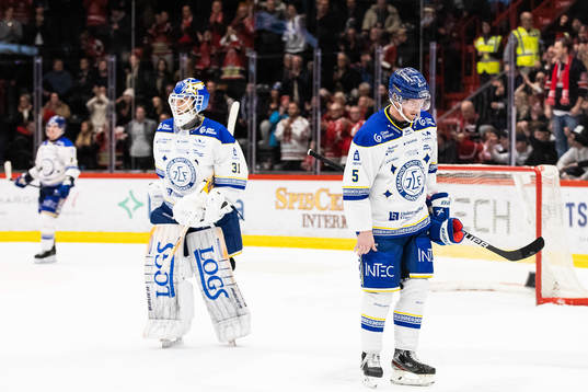 Leksands målvakt Kasimir Kaskisuo och Calle Själin deppar