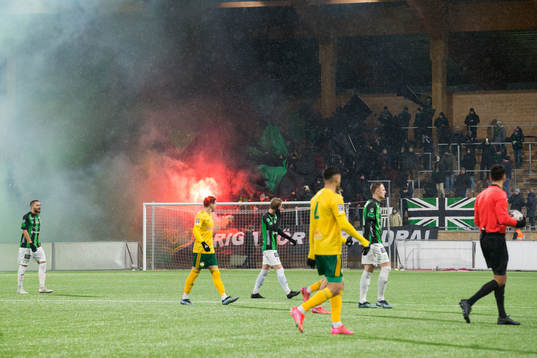 GAIS-spelare och Dalkurdspelare lämnar planen på grund av