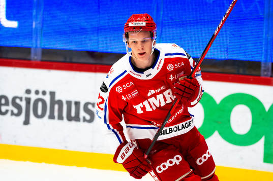Timrås Oskar Larsson