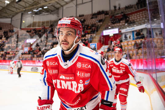 Timrås Ty Rattie jublar
