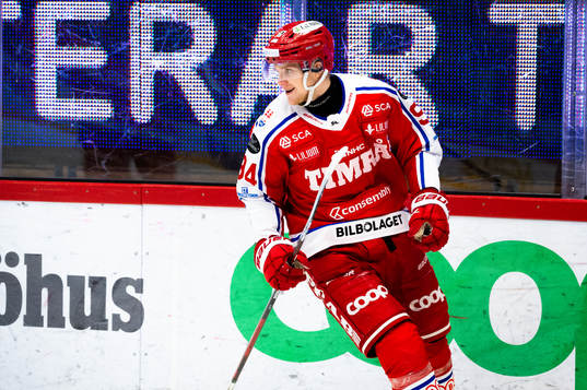Timrås Sebastian Hartmann jublar
