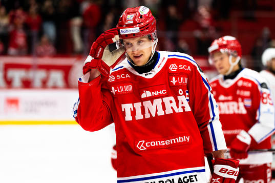 Timrås Sebastian Hartmann jublar