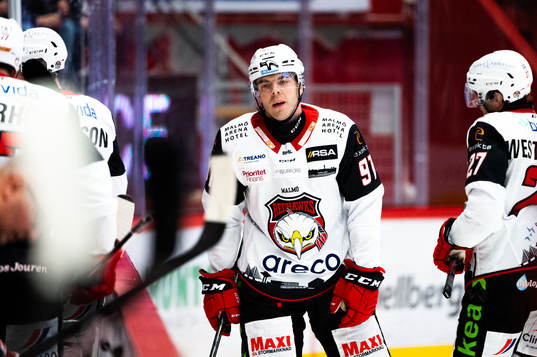Malmö Redhawks Magnus Pääjärvi  deppar