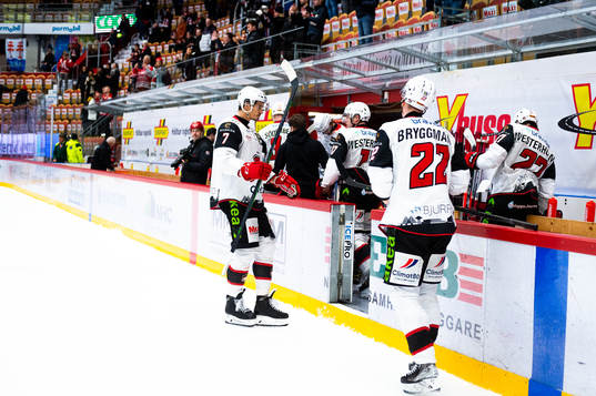 Malmö Redhawks Oliver Lauridsen och Lars Bryggman deppar